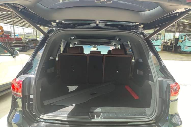 Used Mercedes-Benz GLB 2021 GLB 200 Dynamic Edition Trunk