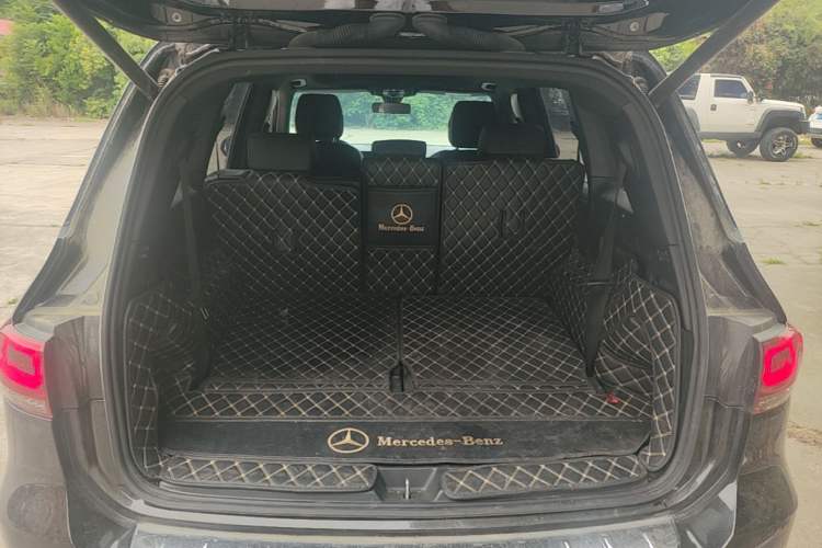 Used Mercedes-Benz GLB 2021 GLB 200 Fashion Model Trunk