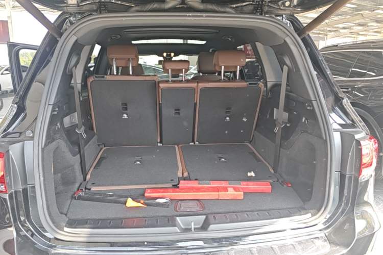 Used Mercedes-Benz GLB 2021 GLB 200 Fashion Model Trunk