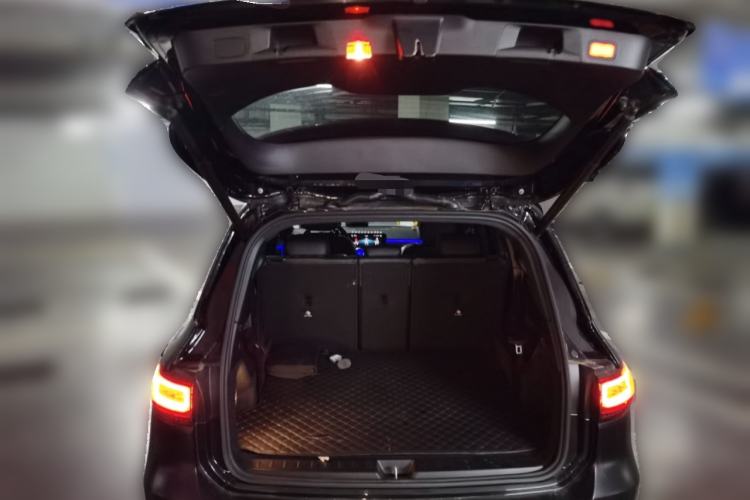 Used Mercedes-Benz GLB 2021 GLB 200 Fashion Model Trunk