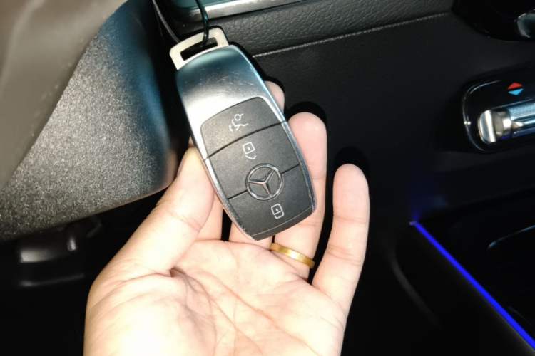 Used Mercedes-Benz GLB 2021 GLB 200 Dynamic Edition Vehicle Key