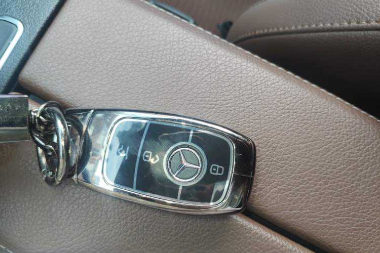 Used Mercedes-Benz GLB 2021 GLB 200 Fashion Model Vehicle Key