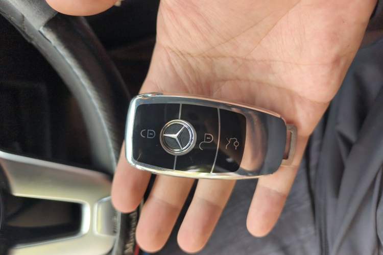 Used Mercedes-Benz GLB 2021 GLB 200 Fashion Model Vehicle Key