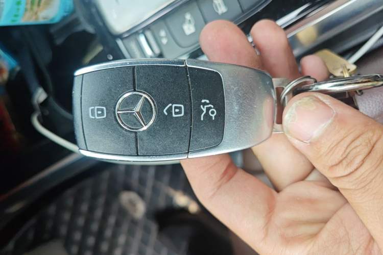Used Mercedes-Benz GLB 2021 GLB 200 4MATIC Vehicle Key