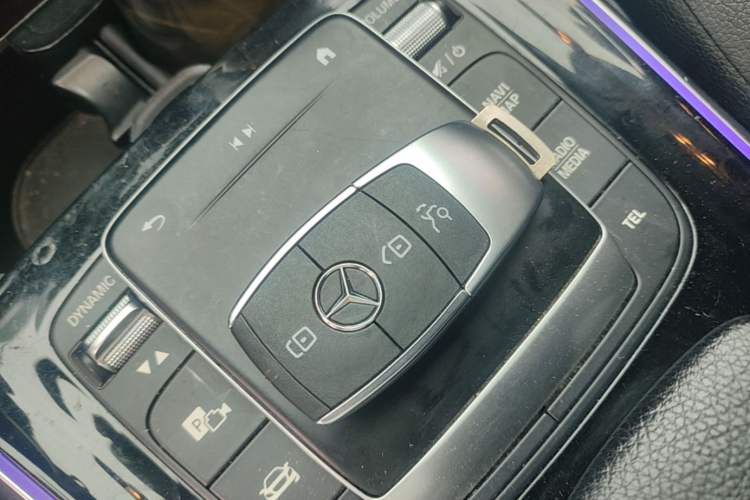 Used Mercedes-Benz GLB 2021 GLB 200 Fashion Model Vehicle Key