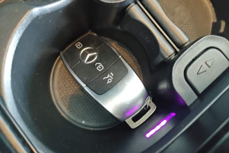 Used Mercedes-Benz GLB 2021 GLB 200 Fashion Model Vehicle Key