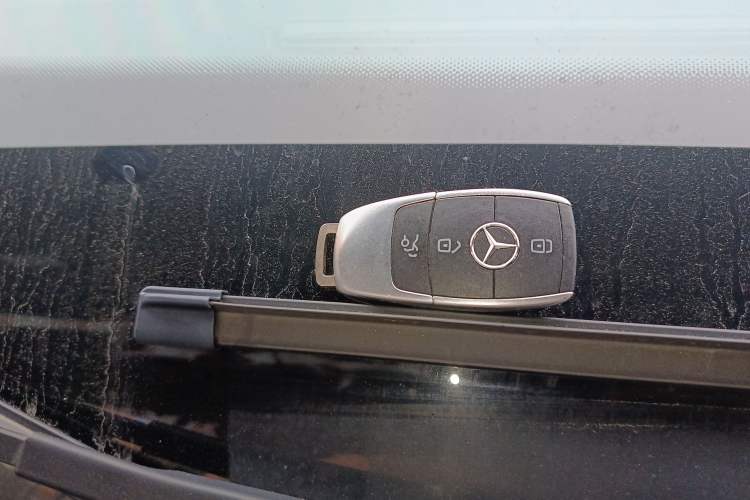 Used Mercedes-Benz GLB 2021 GLB 200 Fashion Model Vehicle Key