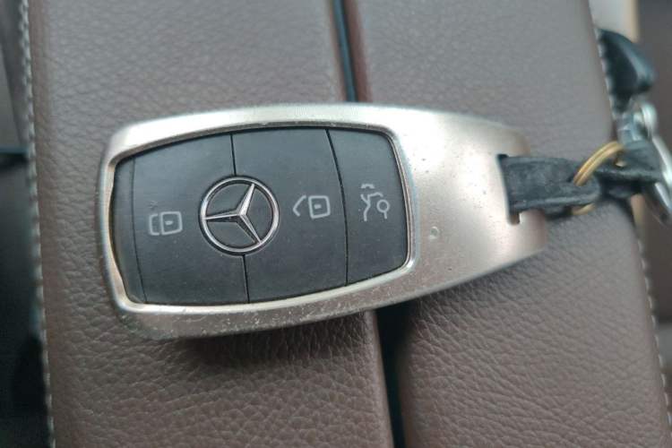 Used Mercedes-Benz GLB 2021 GLB 200 4MATIC Vehicle Key
