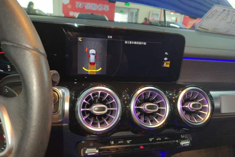 Used Mercedes-Benz GLB 2021 GLB 200 Fashion Model Audio And AC Panel