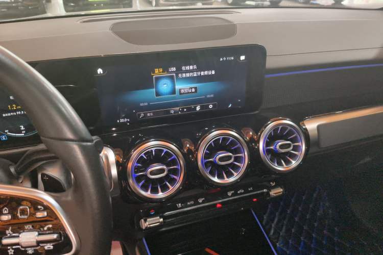 Used Mercedes-Benz GLB 2021 GLB 200 Dynamic Edition Audio And AC Panel