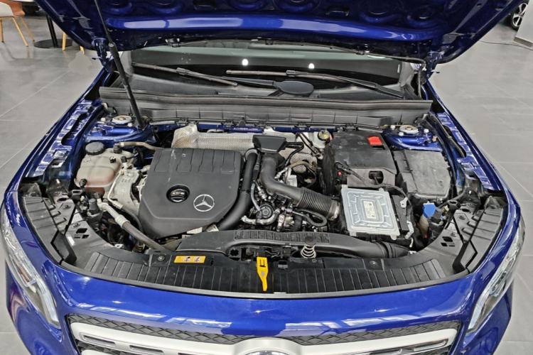 Used Mercedes-Benz GLB 2021 GLB 200 Fashion Model Engine Bay