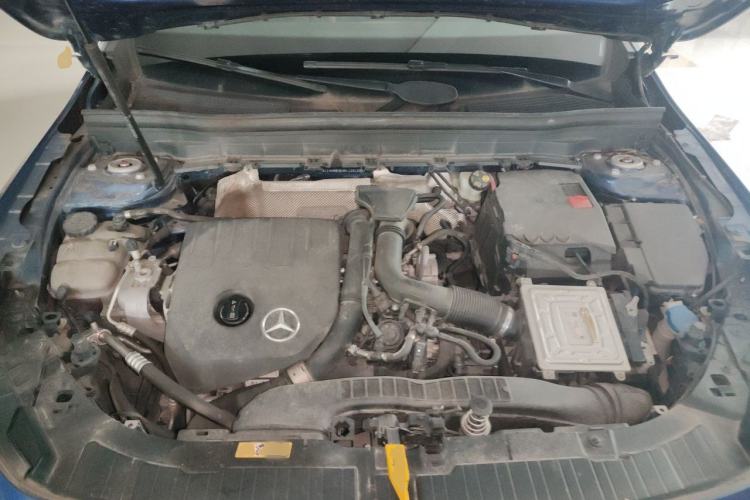 Used Mercedes-Benz GLB 2021 GLB 200 Dynamic Edition Engine Bay