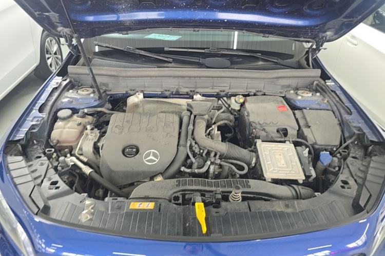 Used Mercedes-Benz GLB 2021 GLB 200 Dynamic Edition Engine Bay