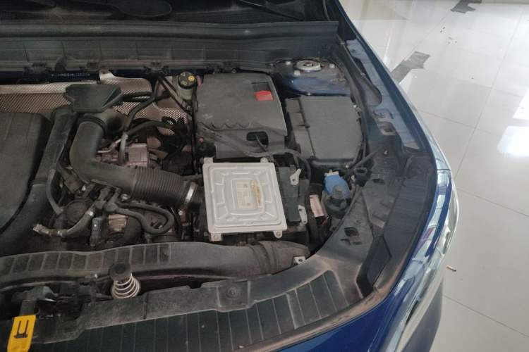 Used Mercedes-Benz GLB 2021 GLB 200 Dynamic Edition Engine Bay Left