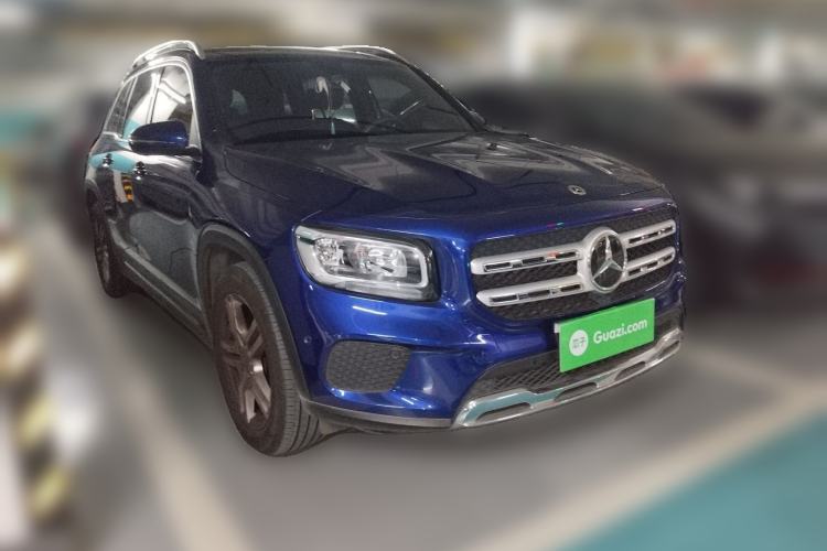 Used Mercedes-Benz GLB 2021 GLB 180 Dynamic Edition Front Right 45 Deg
