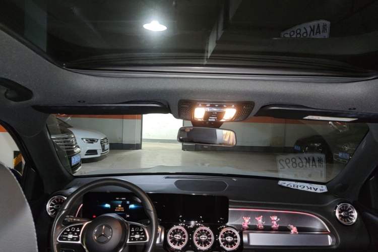 Used Mercedes-Benz GLB 2021 GLB 200 Fashion Model Headliner
