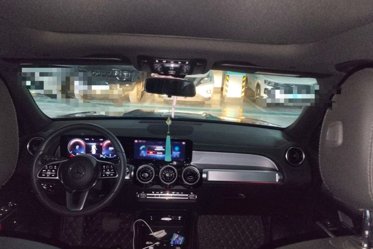 Used Mercedes-Benz GLB 2021 GLB 180 Dynamic Edition Headliner