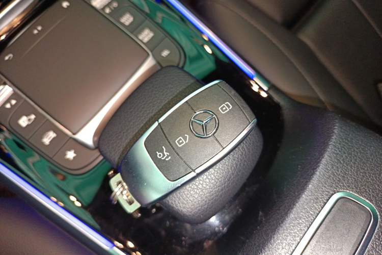 Used Mercedes-Benz GLB 2021 GLB 200 Fashion Model Interior 1