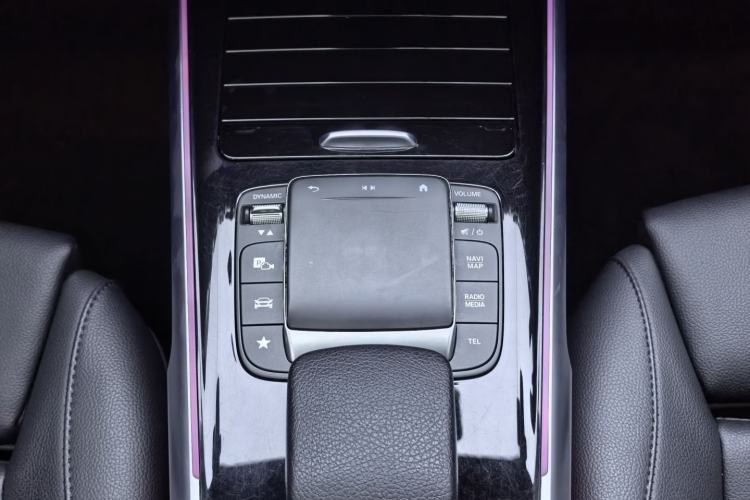 Used Mercedes-Benz GLB 2021 GLB 200 Dynamic Edition Interior 4