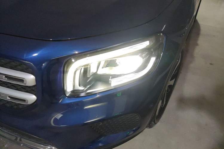 Used Mercedes-Benz GLB 2021 GLB 200 Fashion Model Left Front Headlight