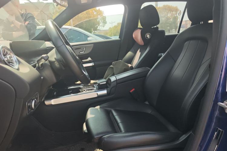 Used Mercedes-Benz GLB 2021 GLB 200 Fashion Model Left Front Seat