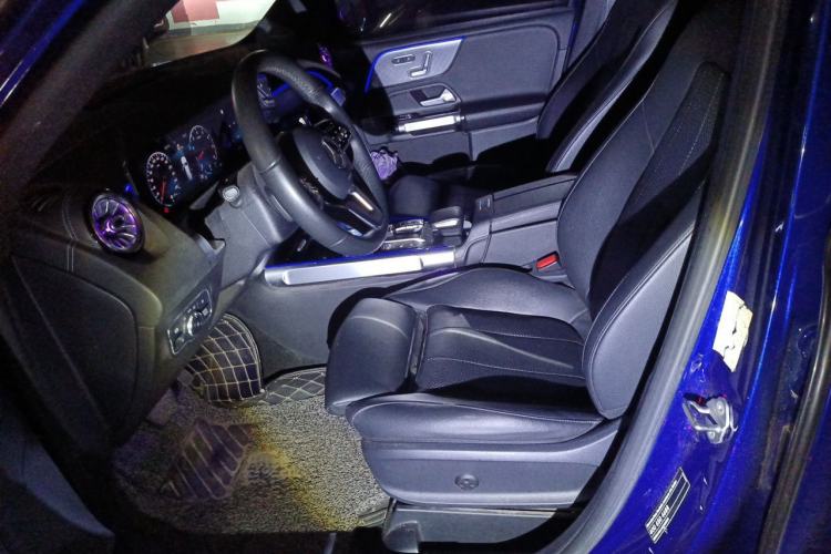 Used Mercedes-Benz GLB 2021 GLB 200 Fashion Model Left Front Seat