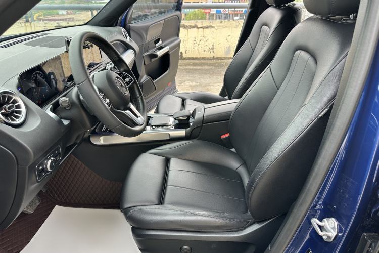 Used Mercedes-Benz GLB 2021 GLB 200 Dynamic Edition Left Front Seat