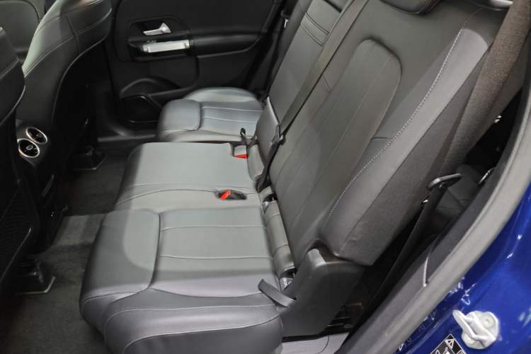 Used Mercedes-Benz GLB 2021 GLB 200 Fashion Model Left Rear Seat