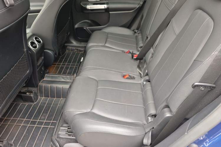 Used Mercedes-Benz GLB 2021 GLB 200 Fashion Model Left Rear Seat