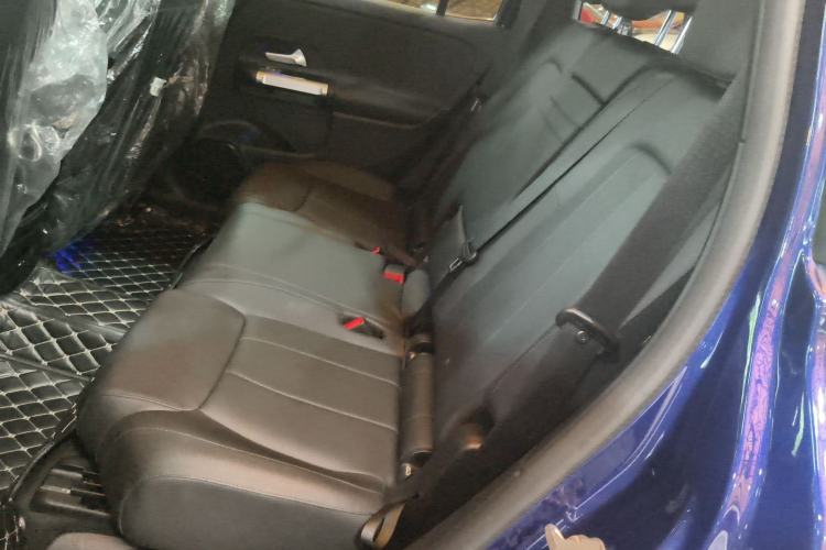 Used Mercedes-Benz GLB 2021 GLB 200 Dynamic Edition Left Rear Seat
