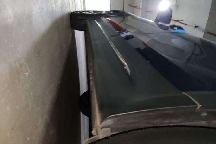 Used Mercedes-Benz GLB 2021 GLB 200 Fashion Model Left Side Sill