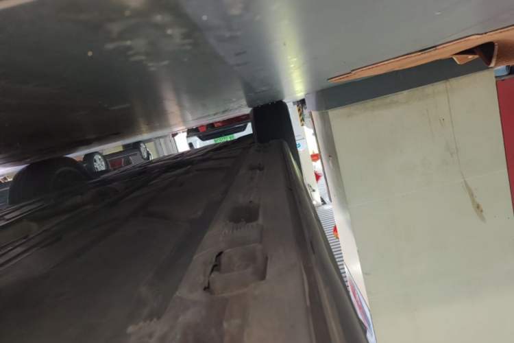 Used Mercedes-Benz GLB 2021 GLB 200 Fashion Model Left Side Sill