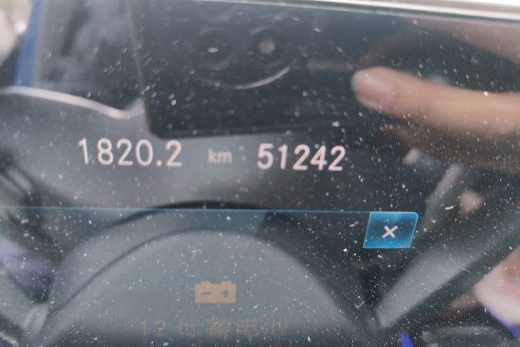 Used Mercedes-Benz GLB 2021 GLB 200 Dynamic Edition Odometer Close Up