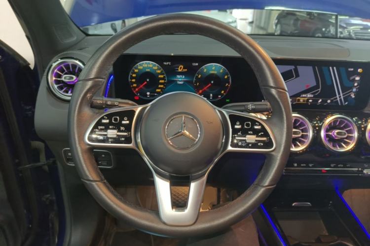 Used Mercedes-Benz GLB 2021 GLB 200 Fashion Model Steering Wheel