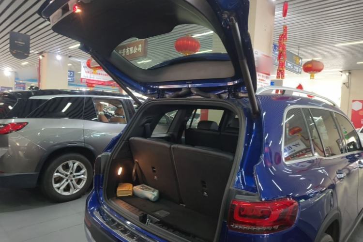 Used Mercedes-Benz GLB 2021 GLB 200 Fashion Model Trunk