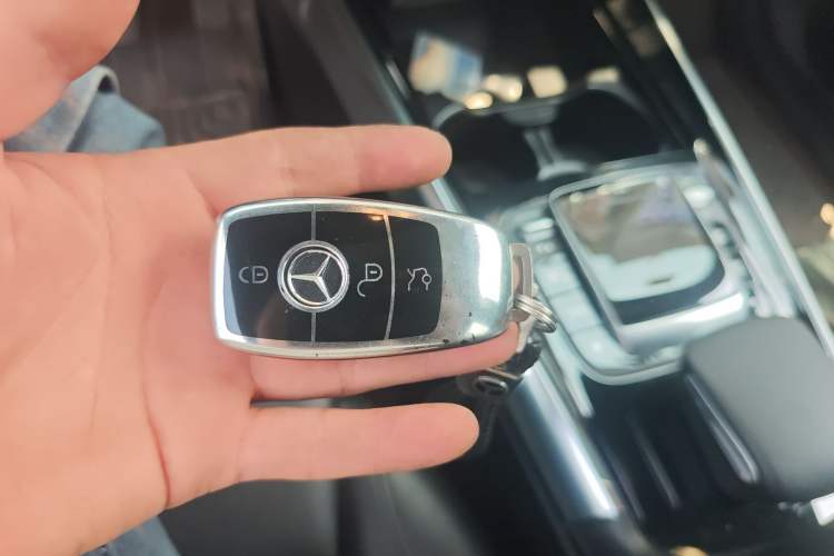 Used Mercedes-Benz GLB 2021 GLB 200 Fashion Model Vehicle Key