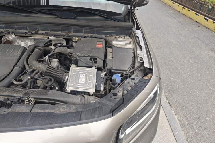 Used Mercedes-Benz GLB 2021 GLB 180 Fashion Model Engine Bay Left