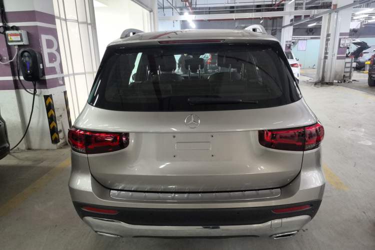Used Mercedes-Benz GLB 2021 GLB 200 Fashion Model Exterior 4