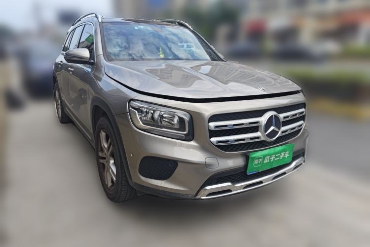 Used Mercedes-Benz GLB 2021 GLB 180 Fashion Model Front Right 45 Deg