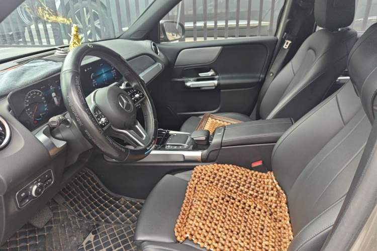 Used Mercedes-Benz GLB 2021 GLB 180 Fashion Model Left Front Seat