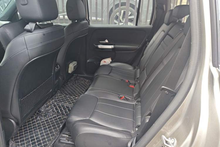 Used Mercedes-Benz GLB 2021 GLB 180 Fashion Model Left Rear Seat