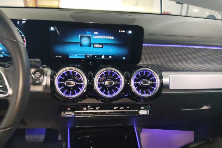 Used Mercedes-Benz GLB 2021 GLB 200 Fashion Model Audio And AC Panel