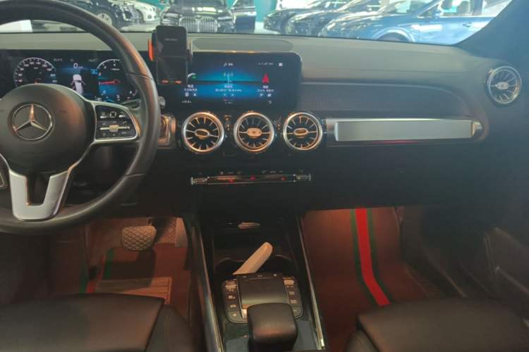 Used Mercedes-Benz GLB 2021 GLB 200 Fashion Model Audio And AC Panel