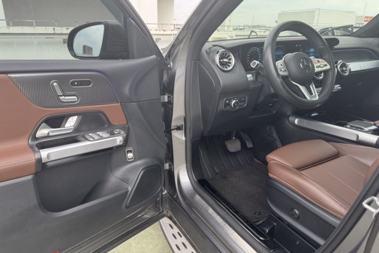 Used Mercedes-Benz GLB 2021 GLB 200 Fashion Model Audio And AC Panel