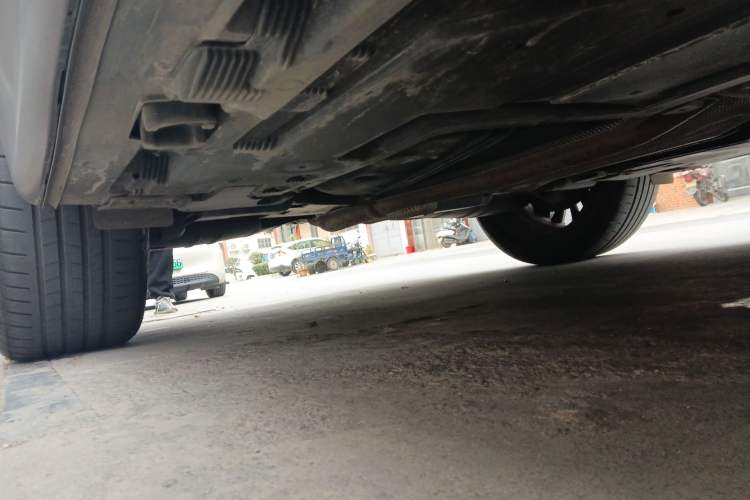 Used Mercedes-Benz GLB 2021 GLB 200 4MATIC Chassis Rear Right