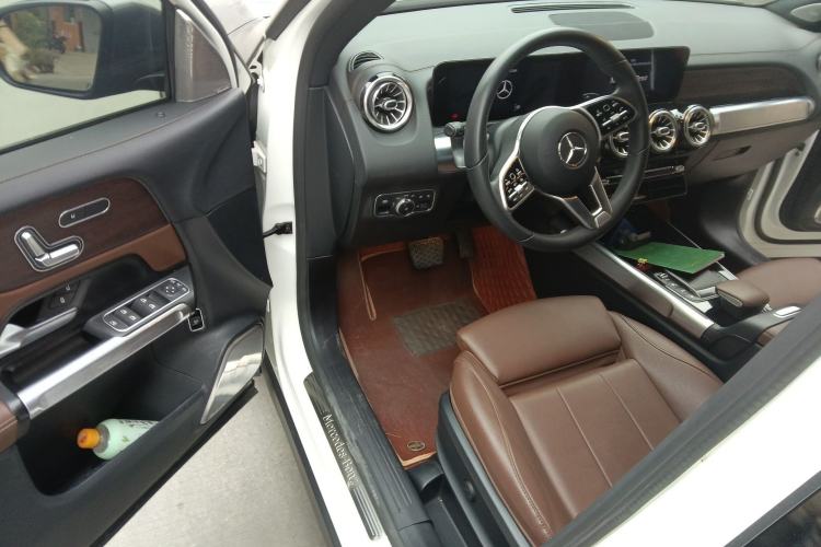 Used Mercedes-Benz GLB 2021 GLB 200 4MATIC Driver Seat