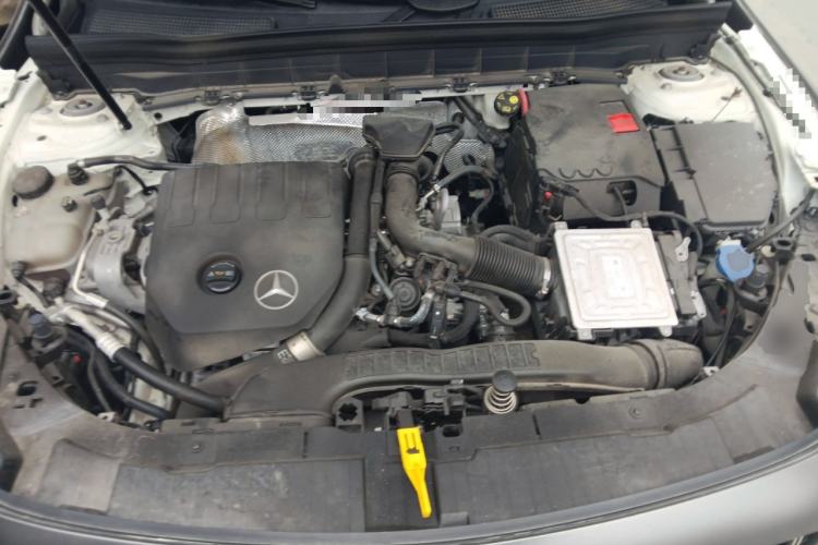Used Mercedes-Benz GLB 2021 GLB 200 4MATIC Engine Bay