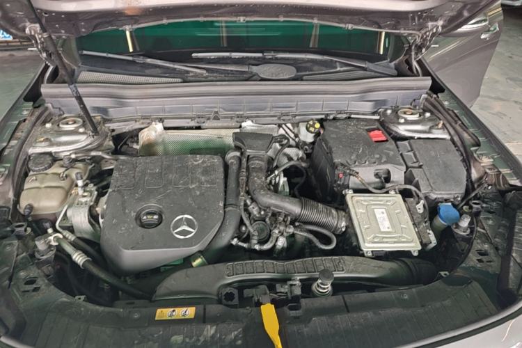 Used Mercedes-Benz GLB 2021 GLB 200 Dynamic Edition Engine Bay