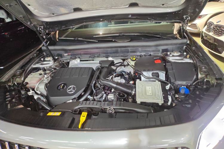 Used Mercedes-Benz GLB 2021 GLB 200 Fashion Model Engine Bay