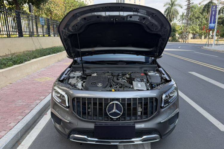Used Mercedes-Benz GLB 2021 GLB 200 Dynamic Edition Engine Bay